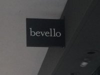 Bevello Store - Blade Sign