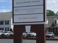 Hunter and Everage Law of Charlotte – Pylon Sign