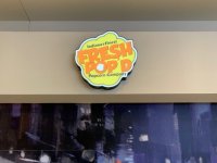 Fresh Pop'd == Mall Storefront Sign